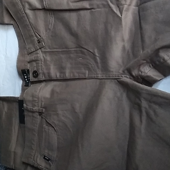 DKNY SIZE 34X34 - Picture 6 of 11